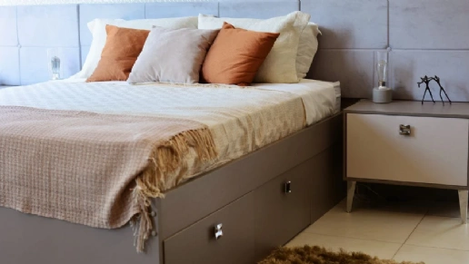 Kaza & Decor